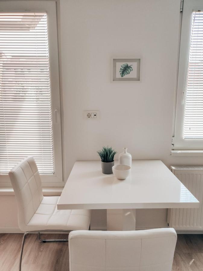 Studio Apartment Sanya 류블랴나 외부 사진